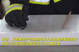 詹姆斯谈场均快攻得分第一：尽量保持联盟顶级身体素质 多冲篮下